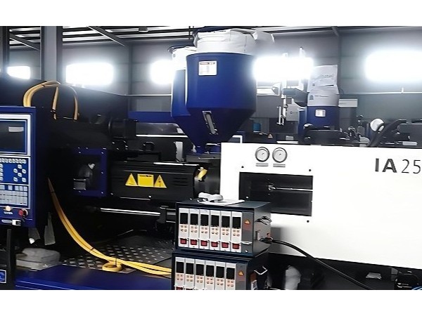 解讀醫(yī)療模具和精密注塑模具制造的精度與穩(wěn)定性密碼——致高遠