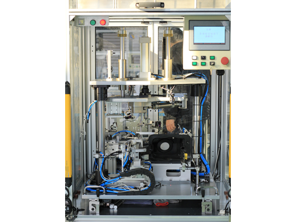 汽車(chē)加油口管組裝設(shè)備